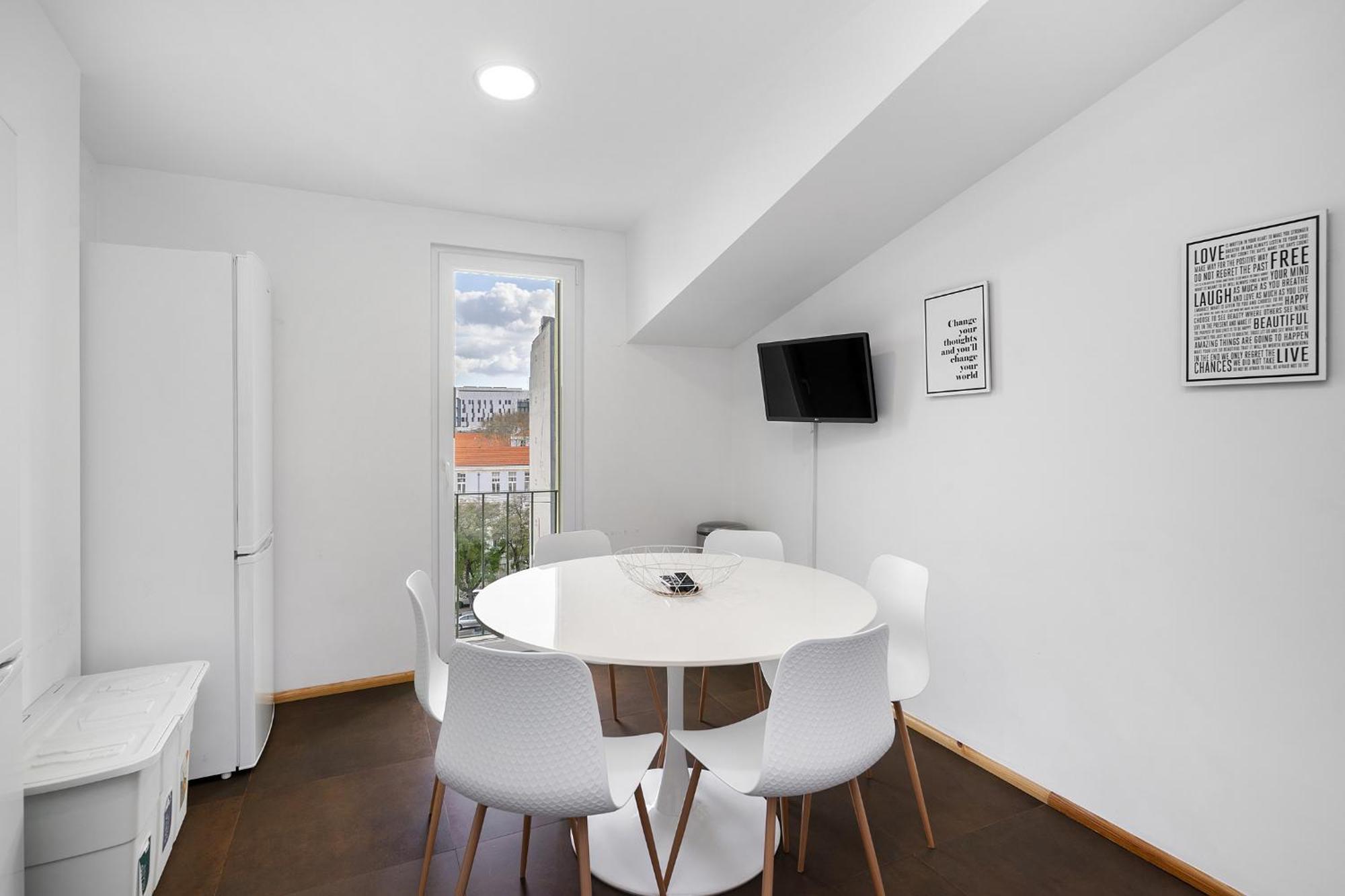 Whome Urban Tech Retreat, Modern Hubs For Remote Living Lisboa Eksteriør bilde